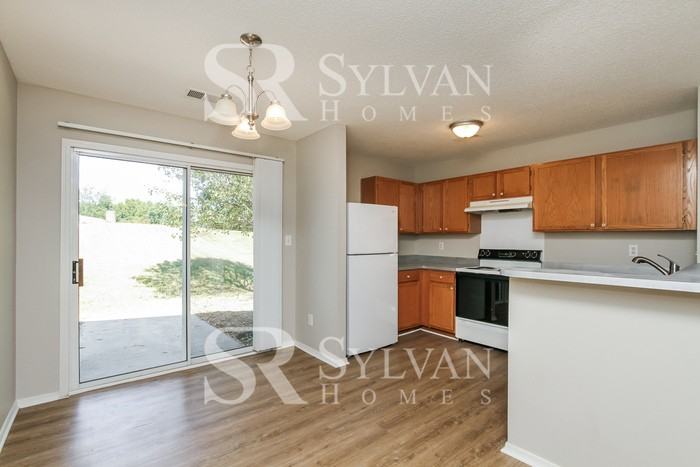 3055 Champion Ln Sw - Photo 5 of 16