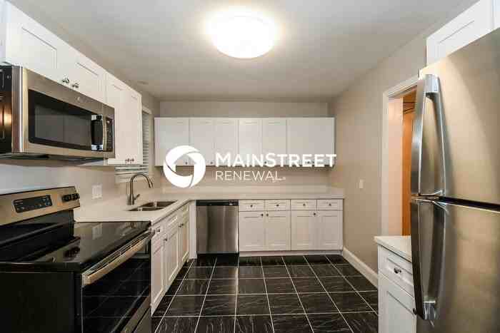 6653 Almond Ave - Photo 6 of 16