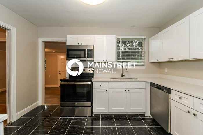 6653 Almond Ave - Photo 7 of 16