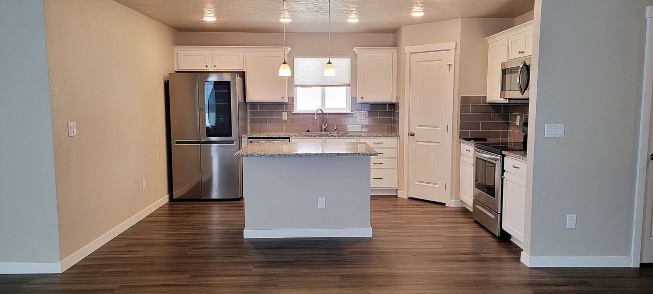 17769 Jackson Ridge Way - Photo 4 of 16