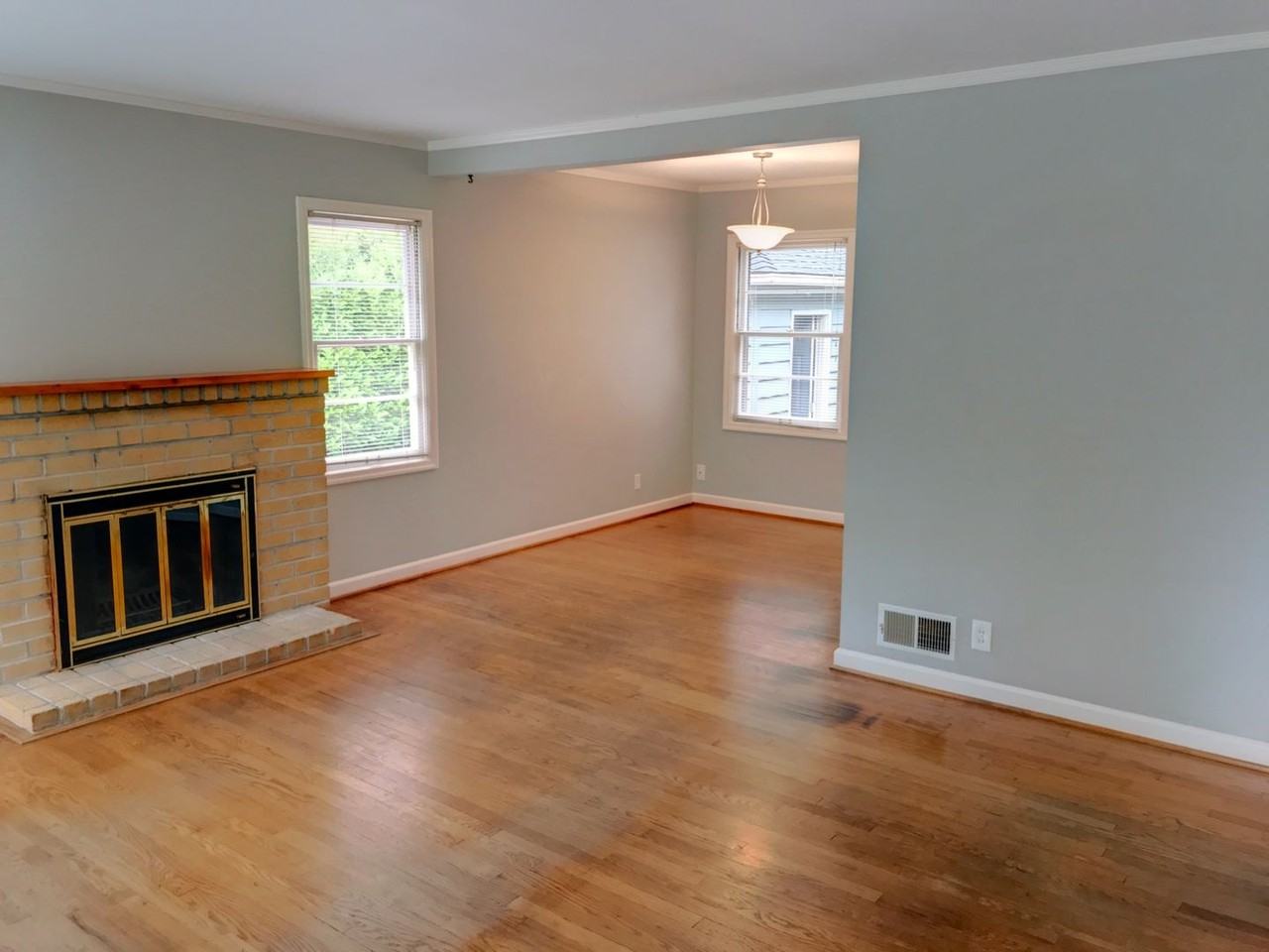 11241 Se Pine Ct - Photo 2 of 24