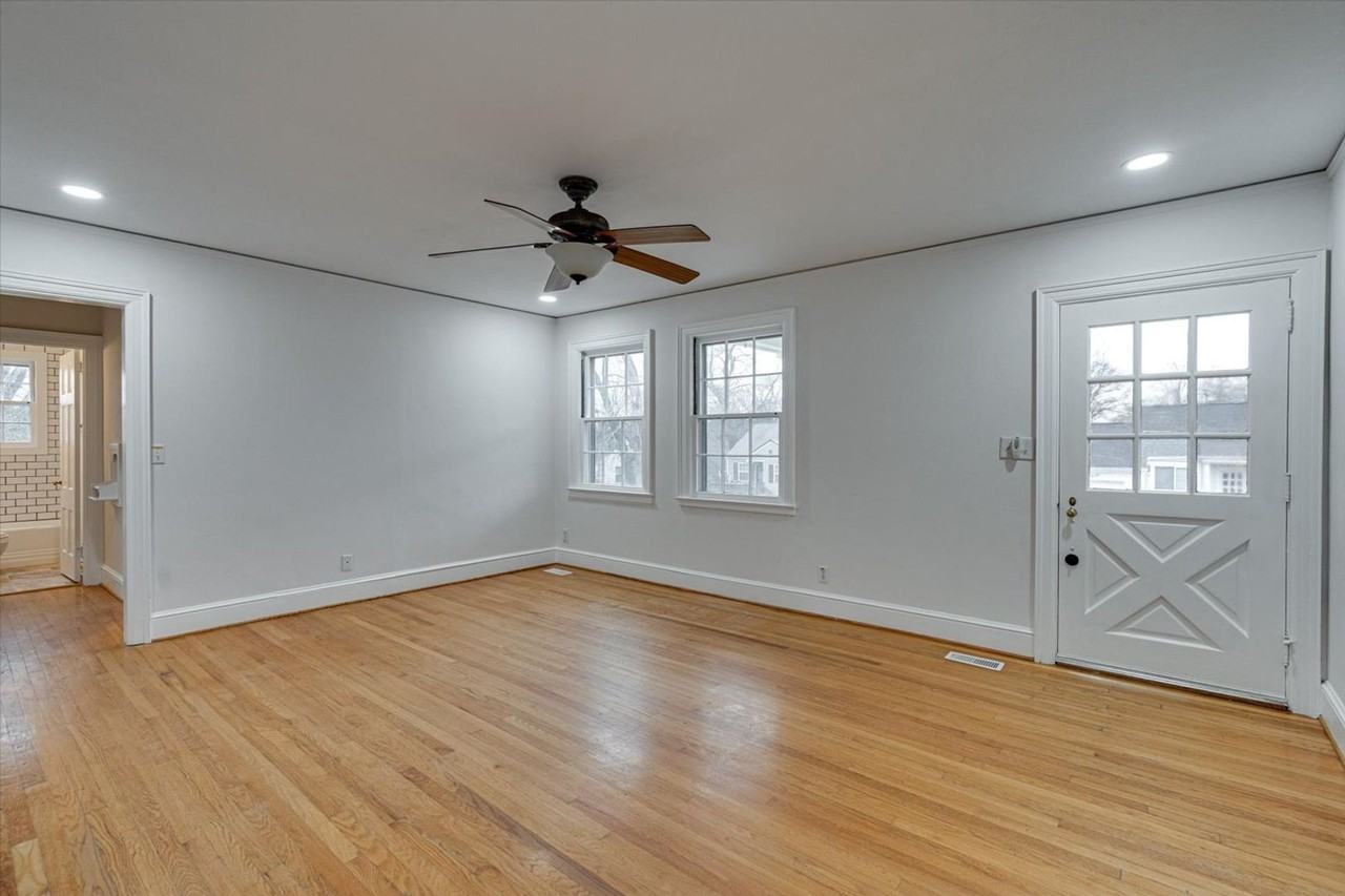 533 Wando Dr - Photo 3 of 19