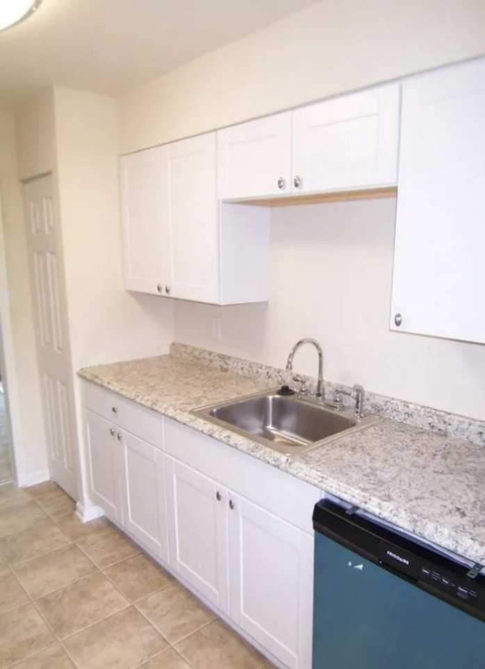 63 Krouse Ct - Photo 3 of 10