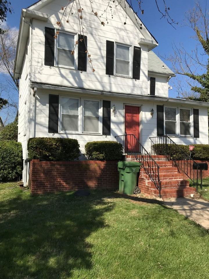 4210 Raspe Ave - Photo 2 of 40