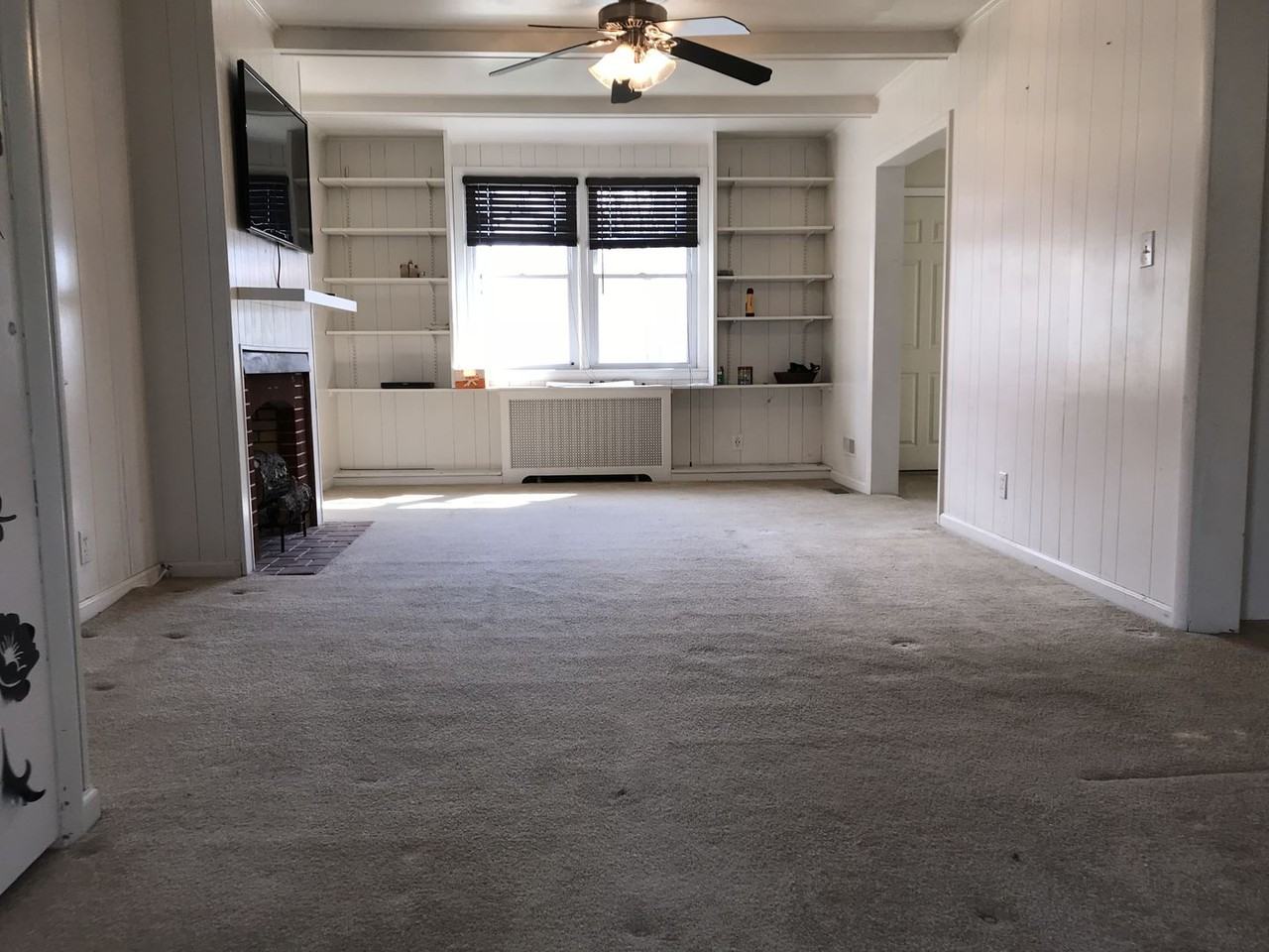 4210 Raspe Ave - Photo 5 of 40