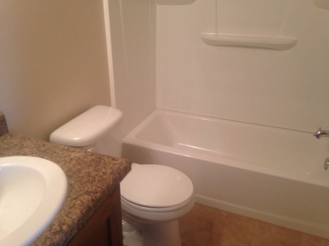 1101 Healy St - Photo 5 of 15