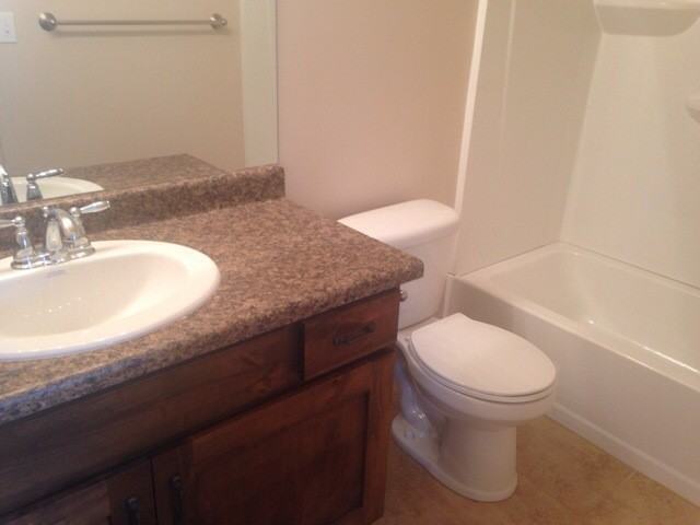 1101 Healy St - Photo 7 of 15