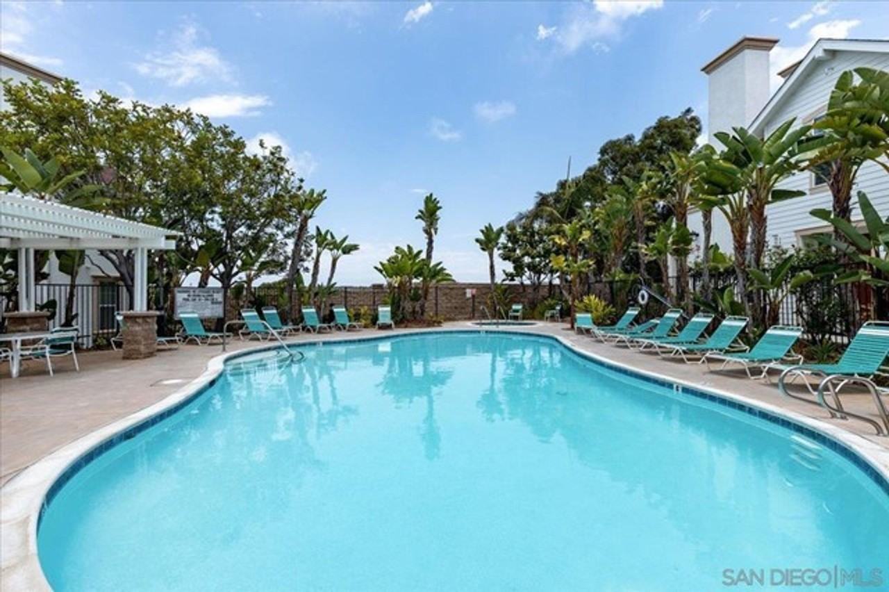 840 Harbor Cliff Way #299 - Photo 6 of 50