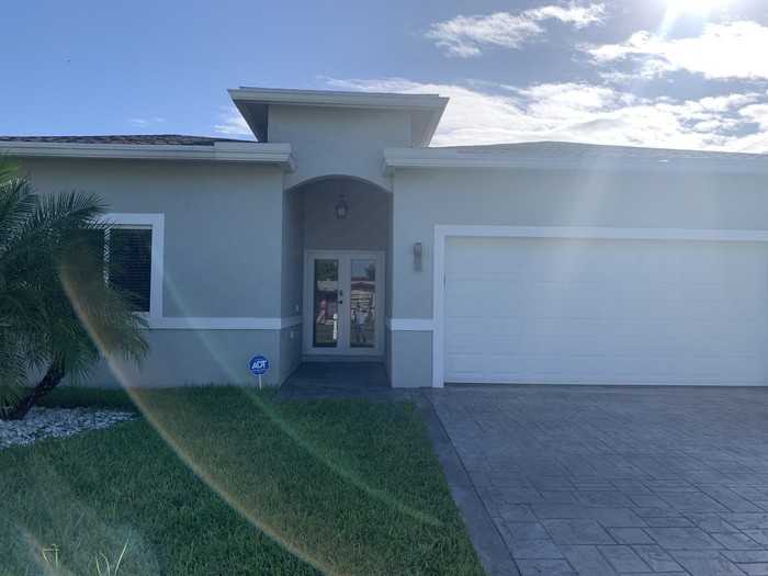 434 Nw 21st Ave - Photo 5 of 45