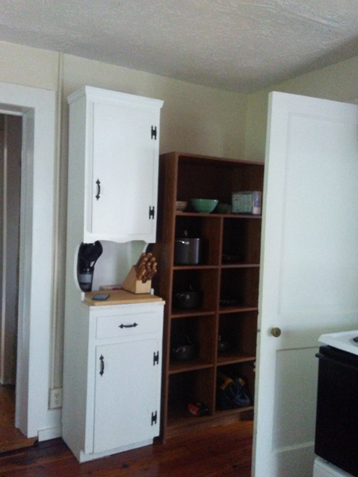 506 1/2 S Main St - Photo 5 of 9