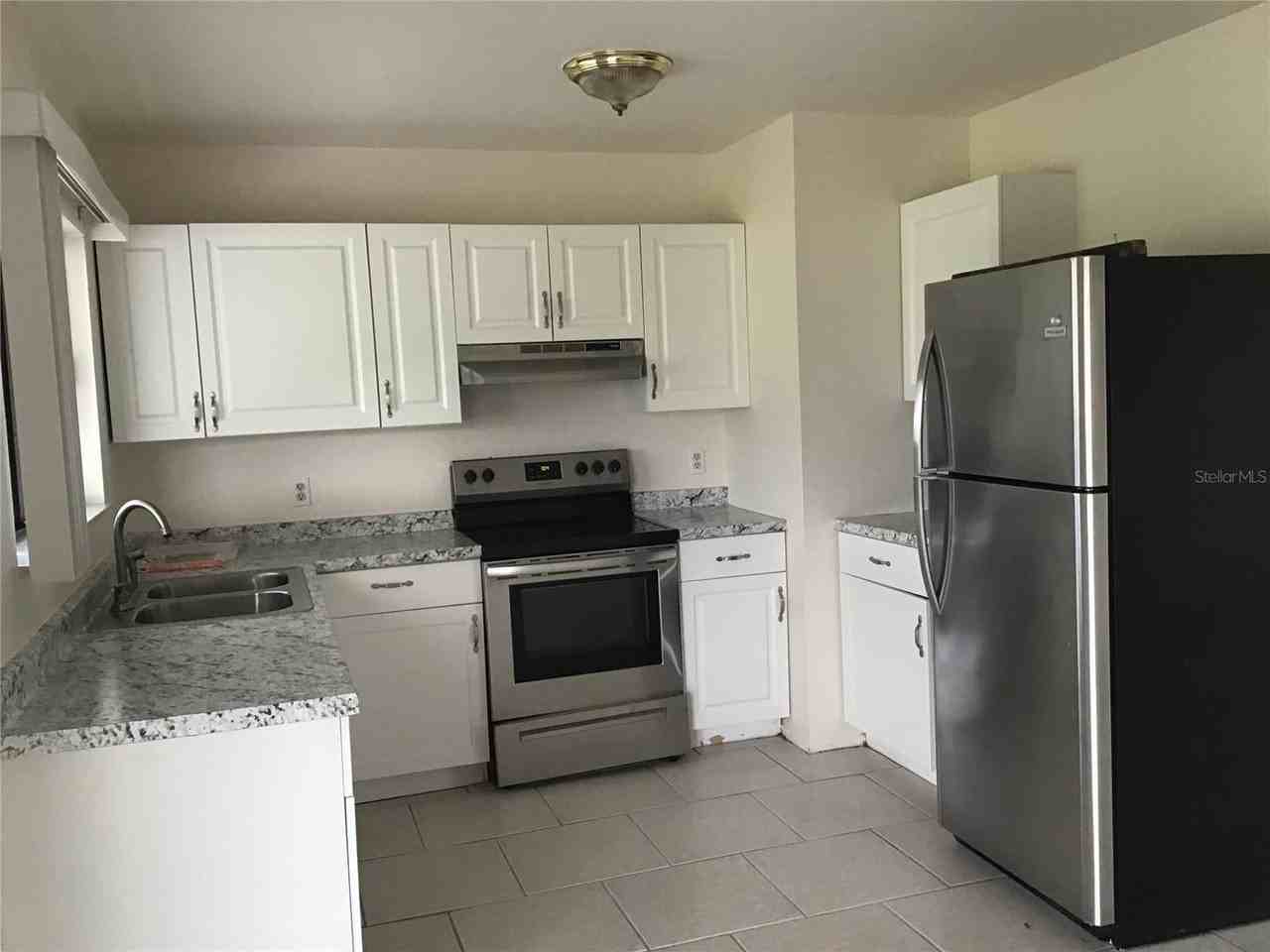 7195 Arab Ct - Photo 3 of 13