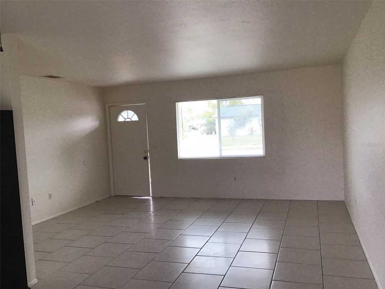 7195 Arab Ct - Photo 4 of 13