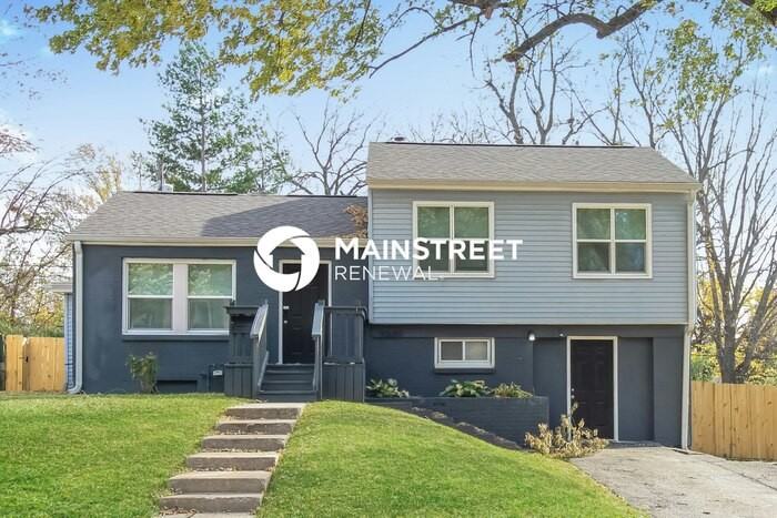 3601 N Osage St - Photo 4 of 18