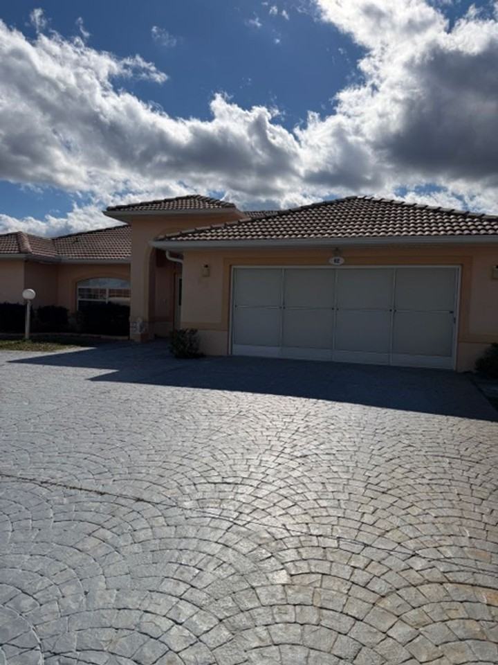 62 President Ln - Photo 4 of 29