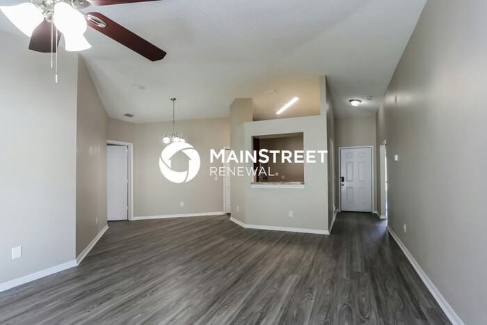 11839 Brenford Crest Dr - Photo 3 of 16