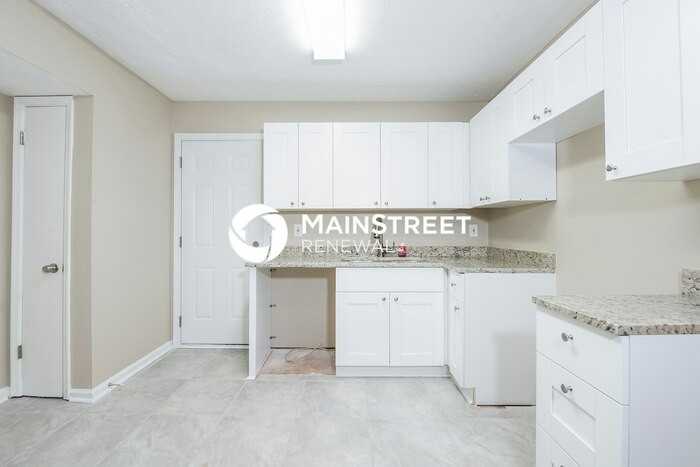 5722 Phillips Dr - Photo 7 of 15