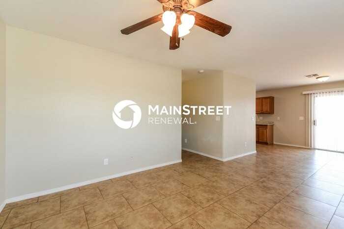 4184 E Market St - Photo 3 of 16