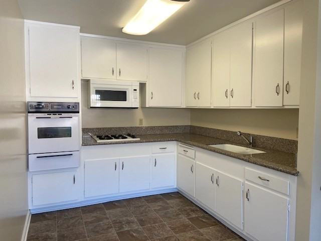 4439 Ocean View Blvd - Photo 3 of 24