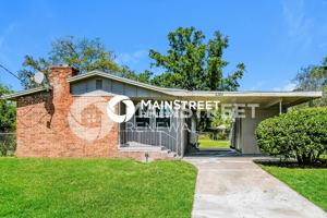 featured image of 2329 Burgoyne Ct