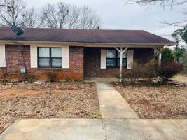 featured image of 1075 Eastview Rd Ne