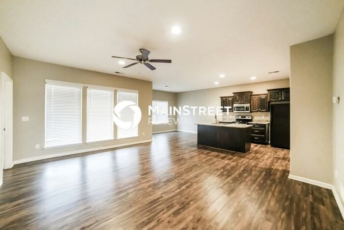 1516 Ne Jaclyn Dr - Photo 5 of 16