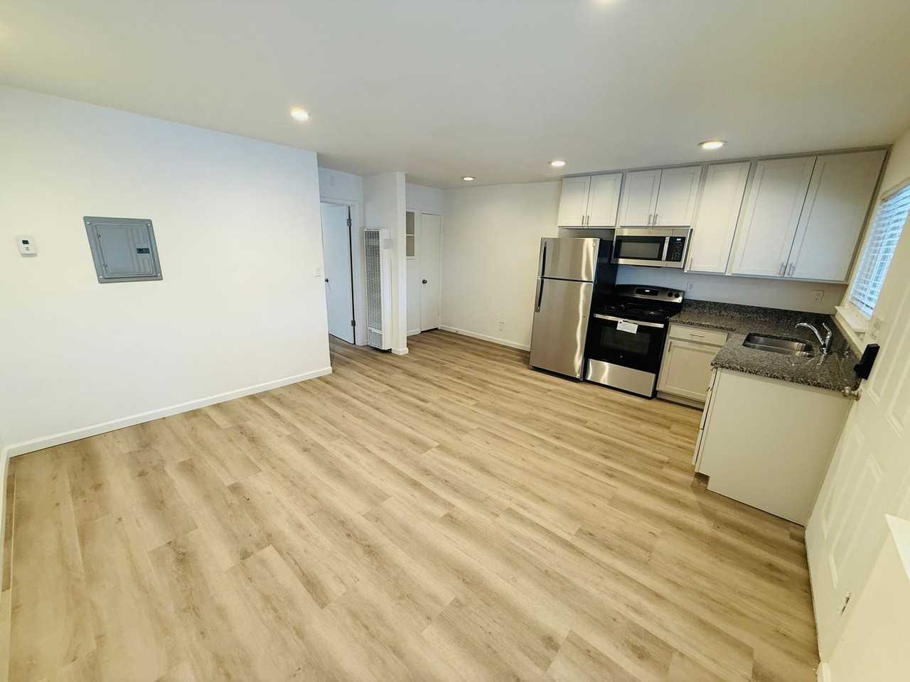 946 Modesto Ave #3 - Photo 3 of 14