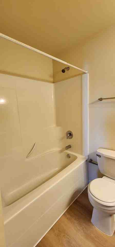 1802, 1806 & 1810 College Street - Photo 6 of 22