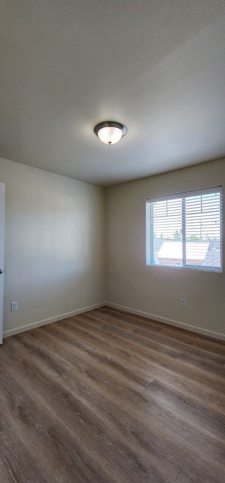 1802, 1806 & 1810 College Street - Photo 7 of 22