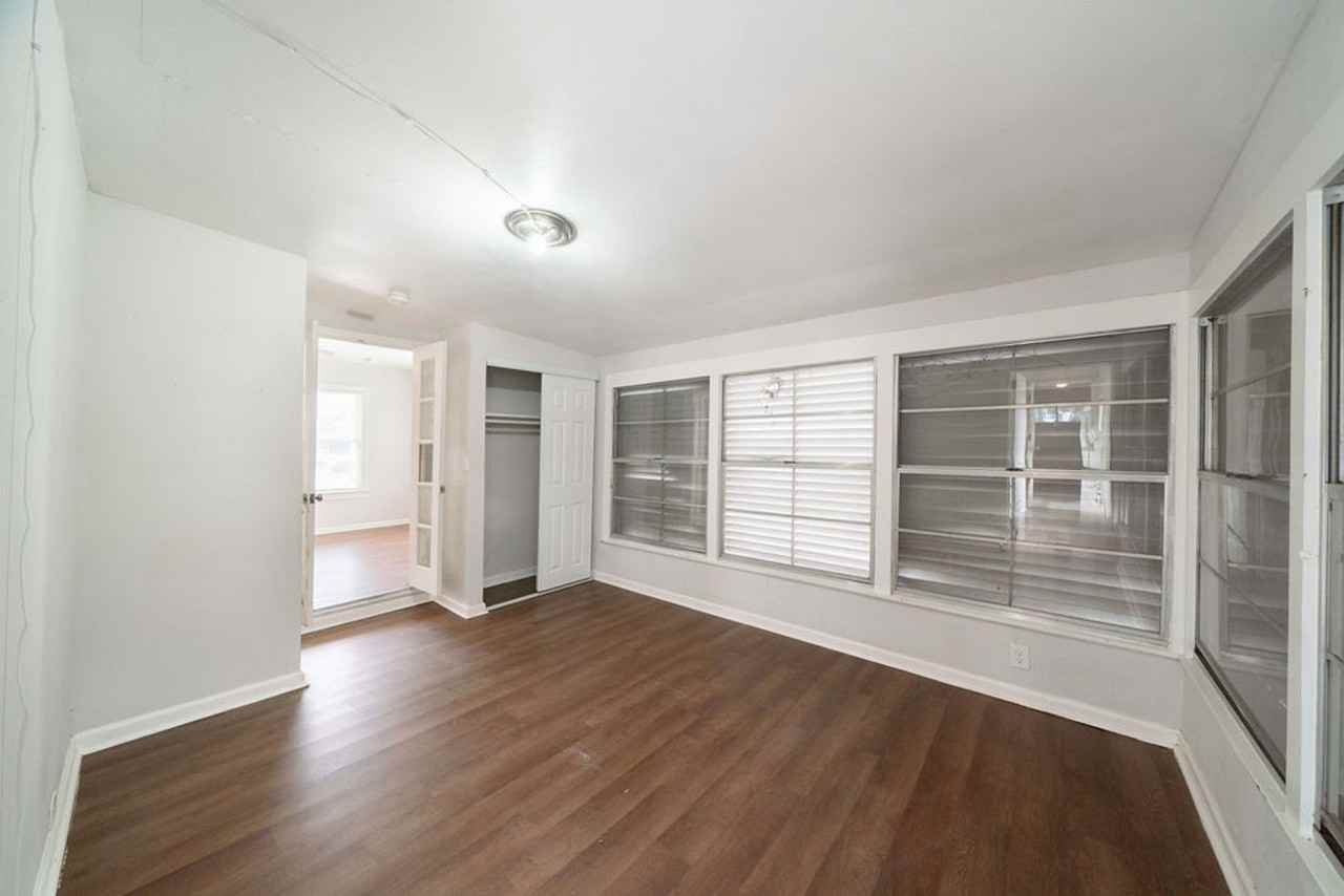 2148 Texas Ave - Photo 5 of 20