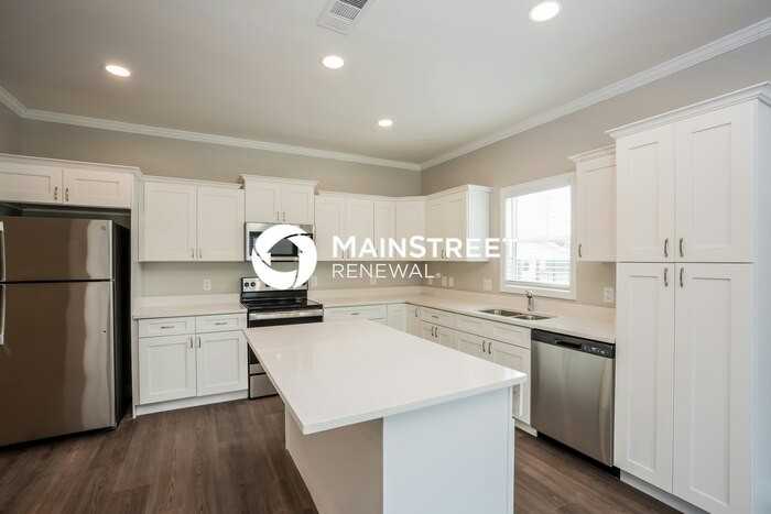 1311 28th St S - Photo 5 of 19