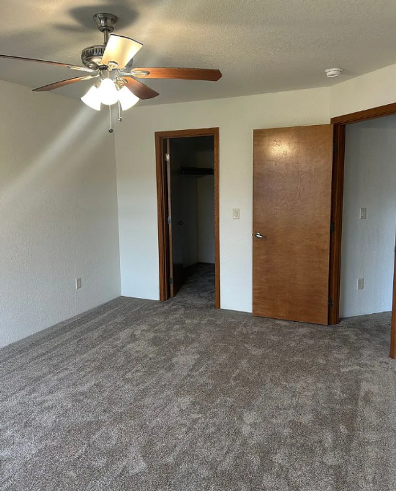 3126 Alameda St #204 - Photo 7 of 16