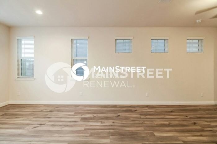 9813 Falling Fern Ln - Photo 5 of 17