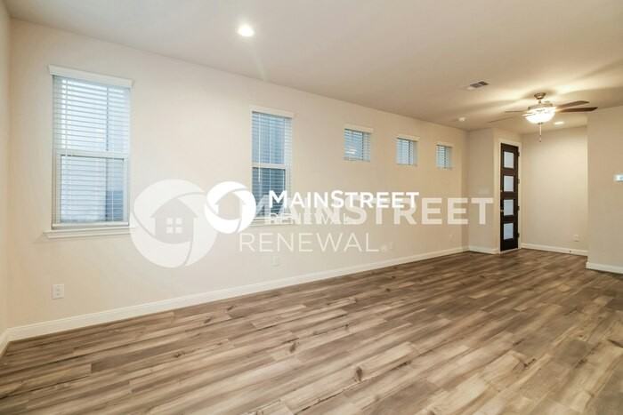 9813 Falling Fern Ln - Photo 7 of 17