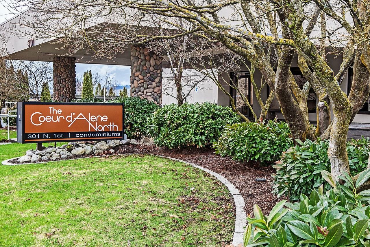 301 N 1st St #701 - Photo 2 of 36