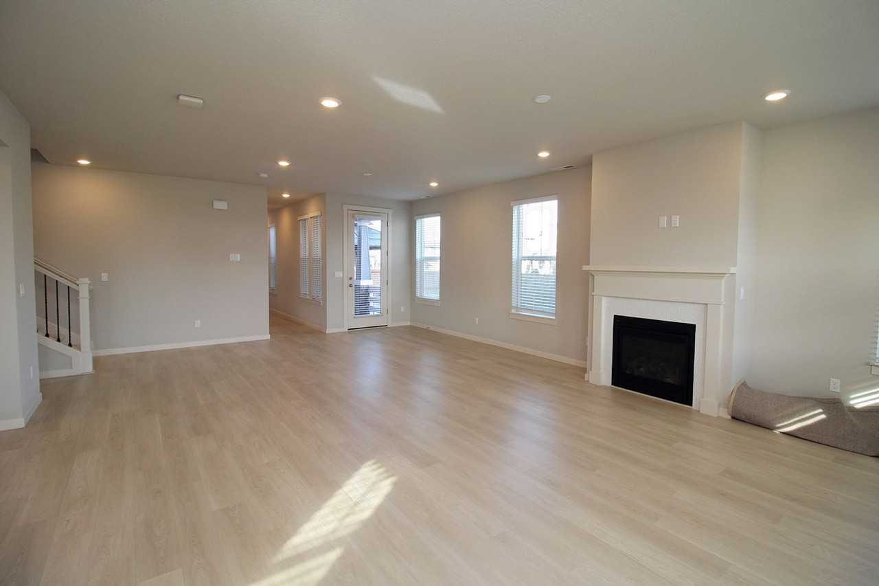 3923 Se 70th Ave - Photo 5 of 33