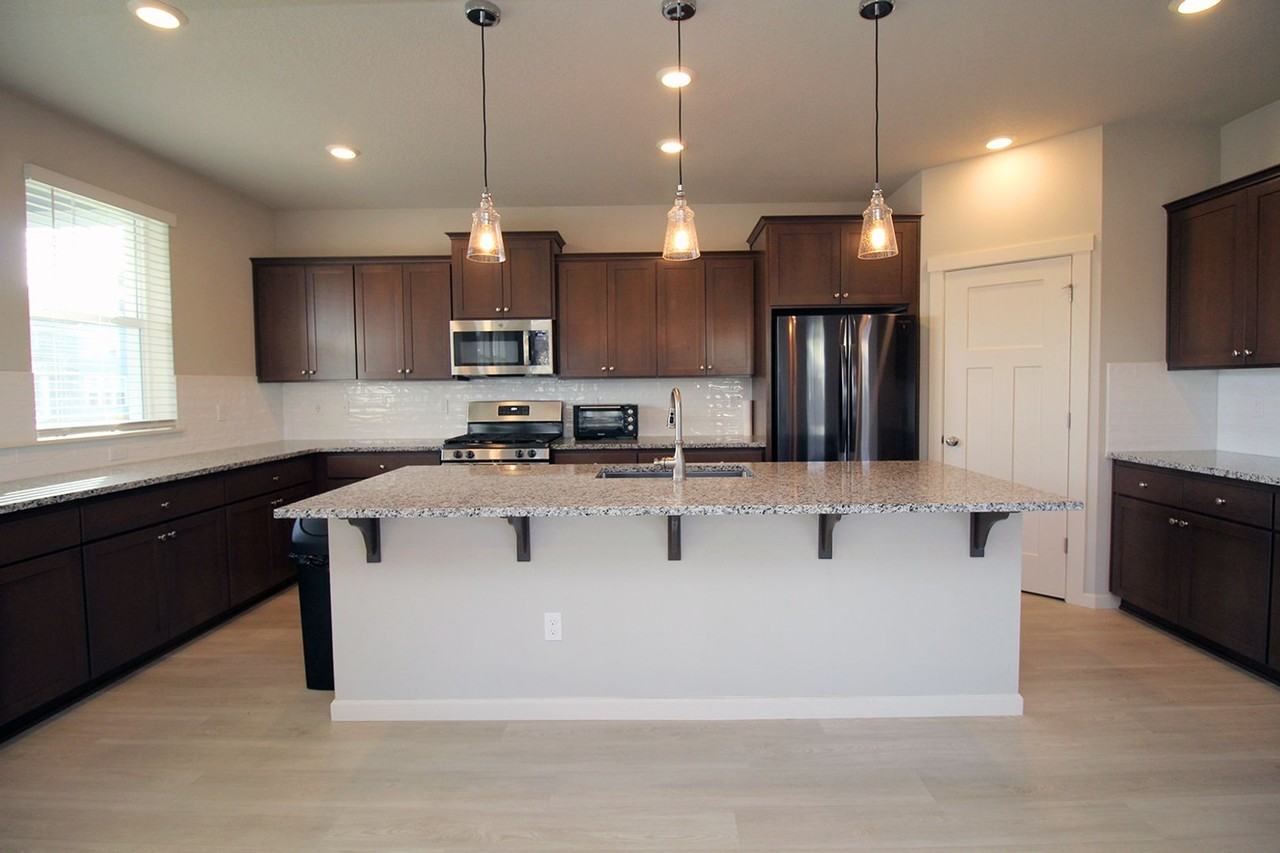 3923 Se 70th Ave - Photo 7 of 33