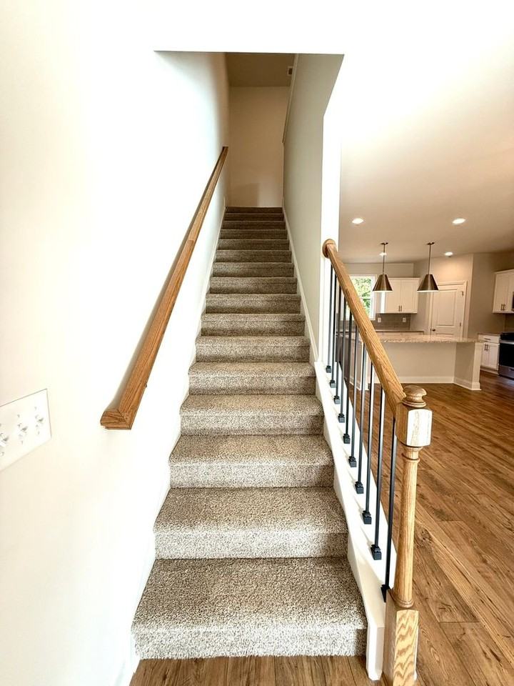 1278 Ainsworth Aly - Photo 7 of 23