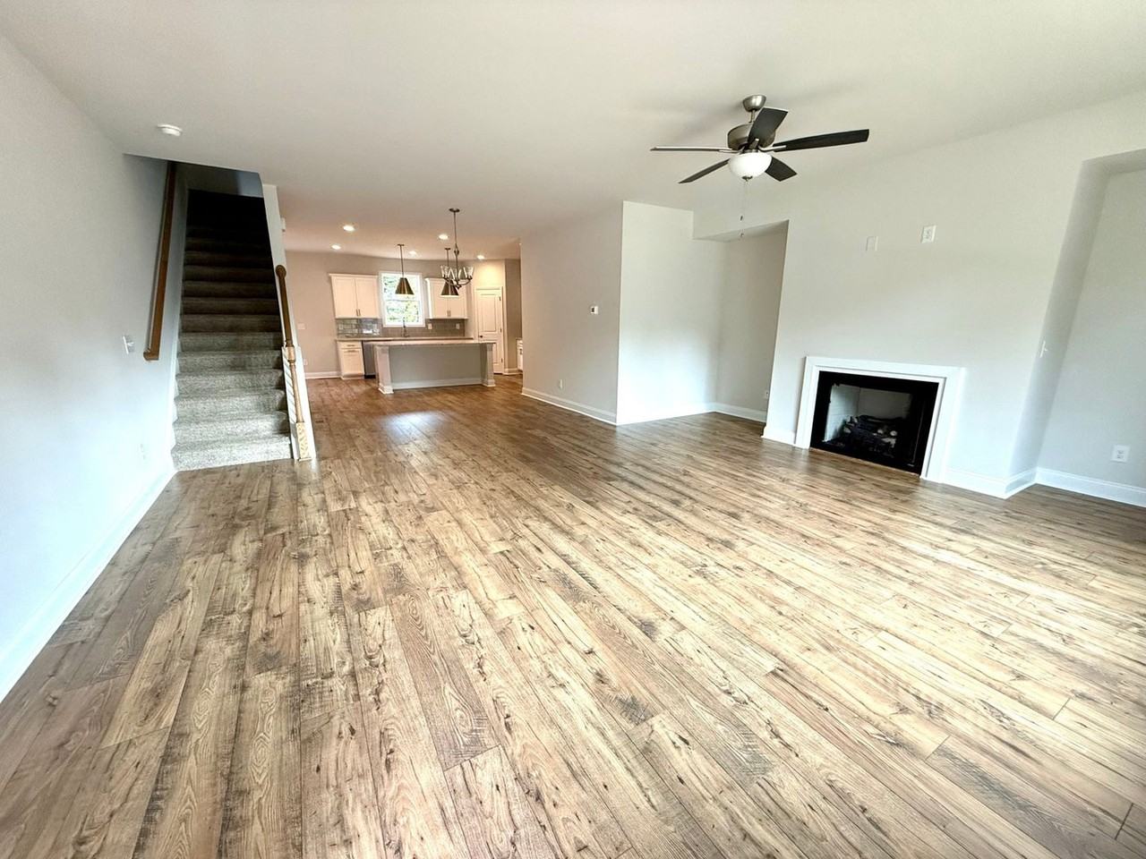 1278 Ainsworth Aly - Photo 5 of 23