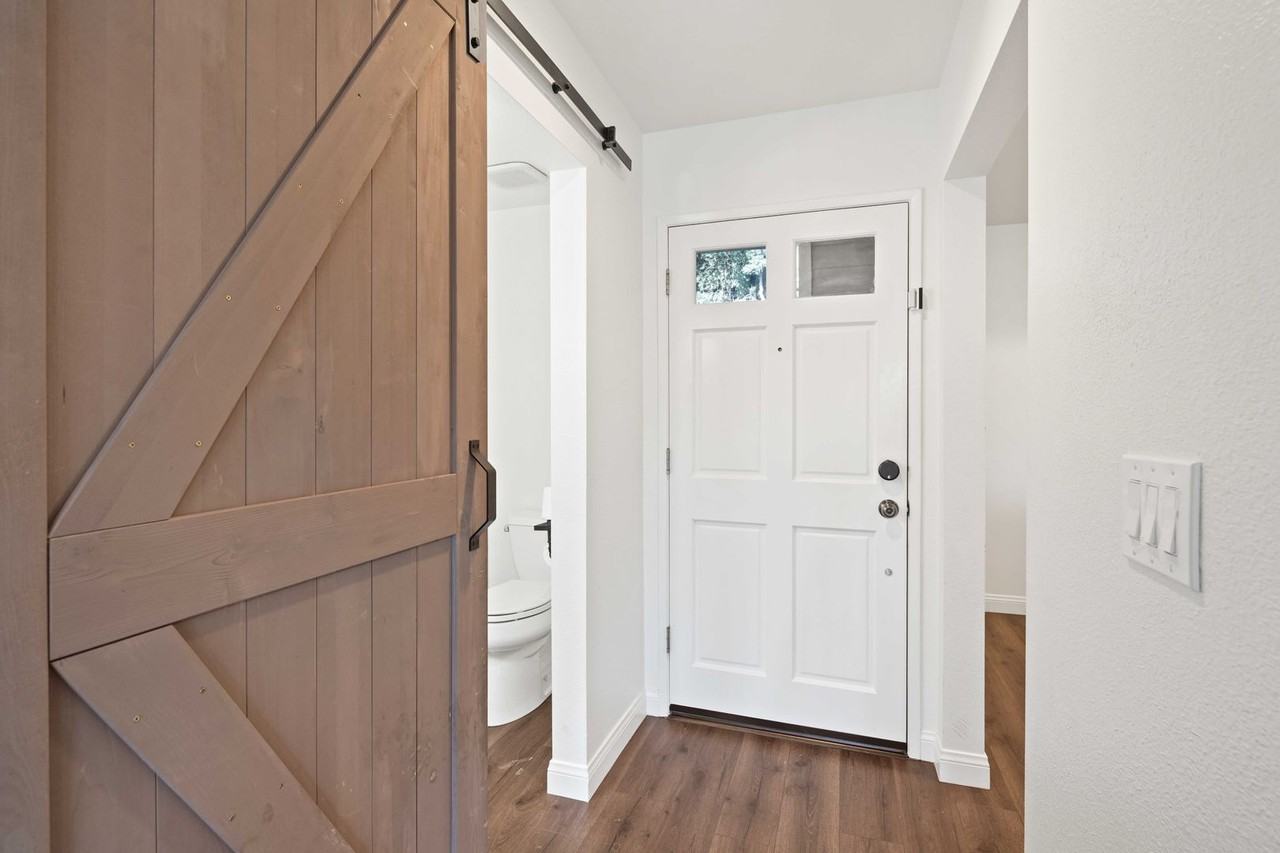 24518 Mcbean Pkwy #39 - Photo 3 of 36