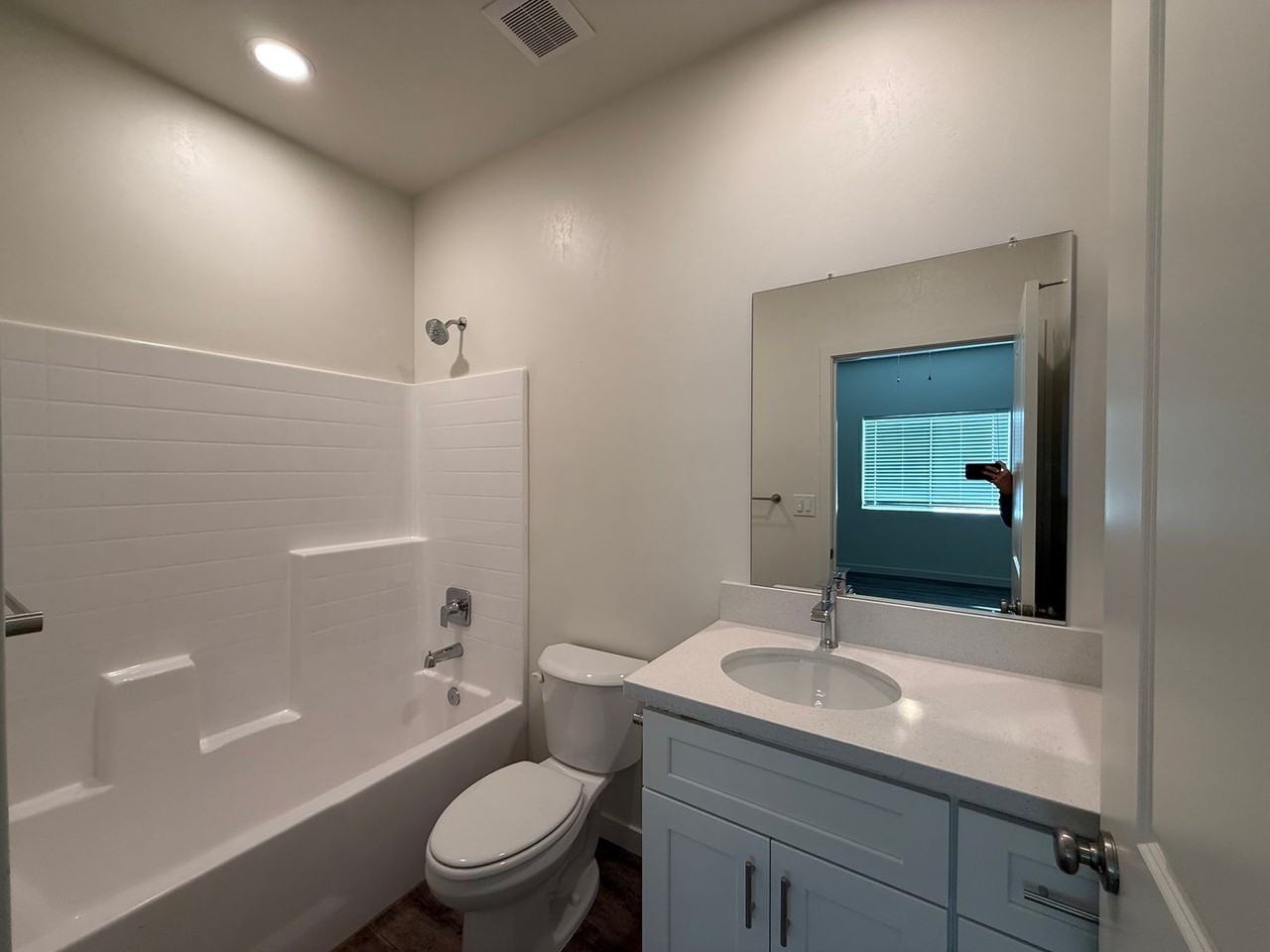 9207 Prometheus Dr. - Photo 7 of 18