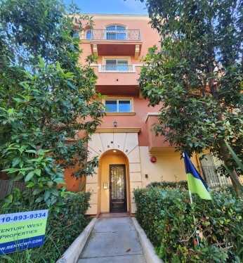 1813 Thayer Ave - Photo 2 of 32