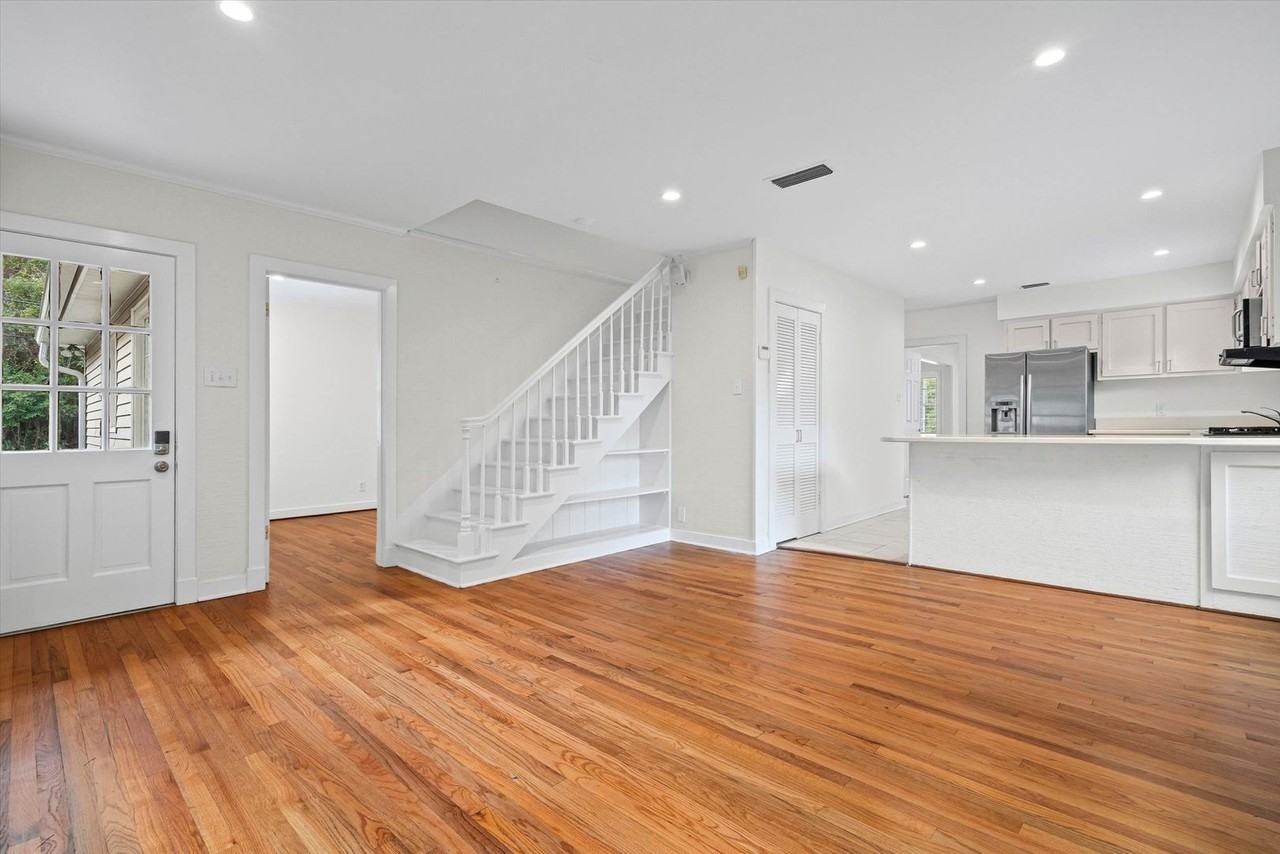 3521 Stillwood Ln W - Photo 7 of 28