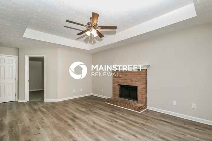 1100 Overlook St - Photo 4 of 16