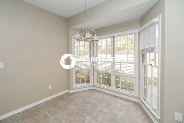 8418 Waverly Dr - Photo 6 of 17