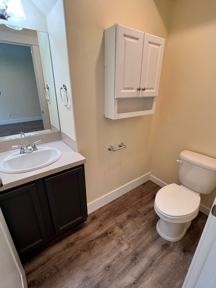 429 S Ivy St - Photo 7 of 13