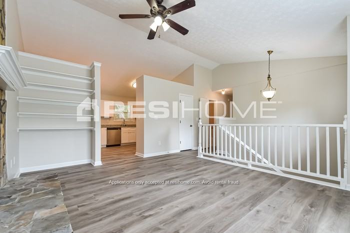 6474 Heritage Run - Photo 6 of 20