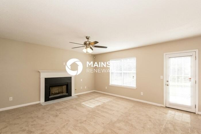 4290 Ward Bluff Ct - Photo 7 of 15