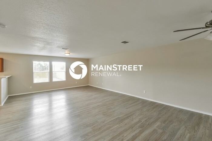 338 Spruce Breeze - Photo 3 of 17