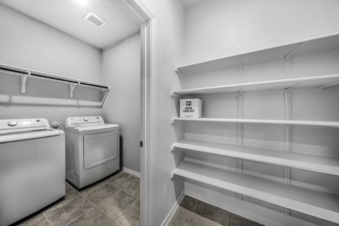 311 Chesterfield Dr - Photo 7 of 18