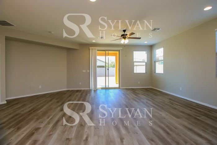 40953 W Patricia Ln - Photo 3 of 16